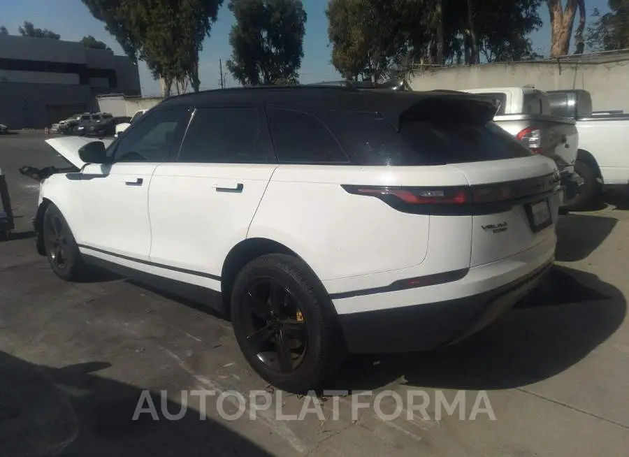 LAND ROVER RANGE ROVER VELAR 2018 vin SALYB2RX0JA747420 from auto auction Iaai