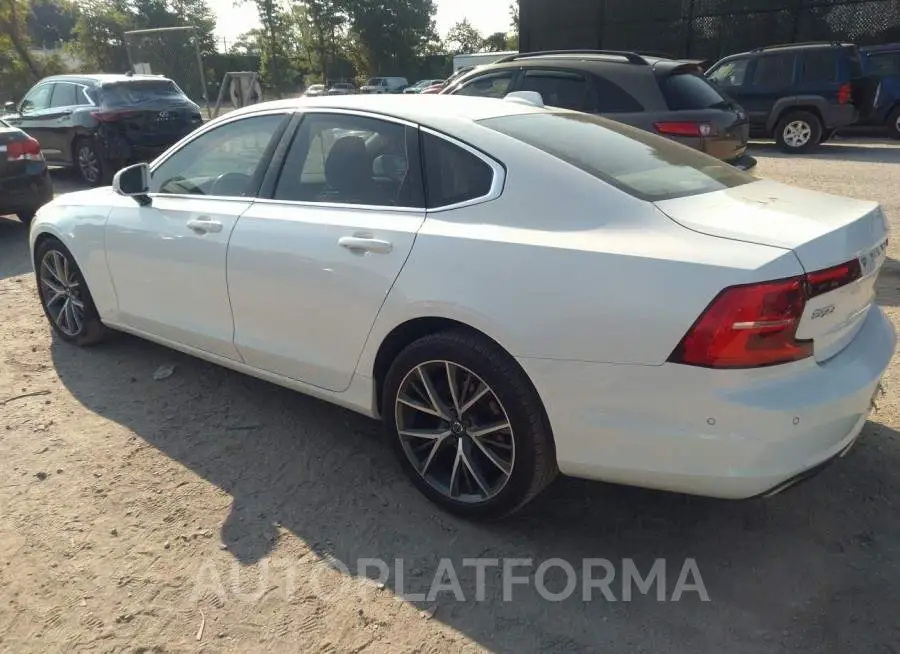 VOLVO S90 2017 vin YV1A22MK5H1014465 from auto auction Iaai