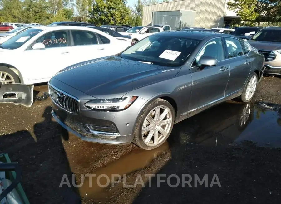 VOLVO S90 2017 vin YV1A22ML9H1007415 from auto auction Iaai