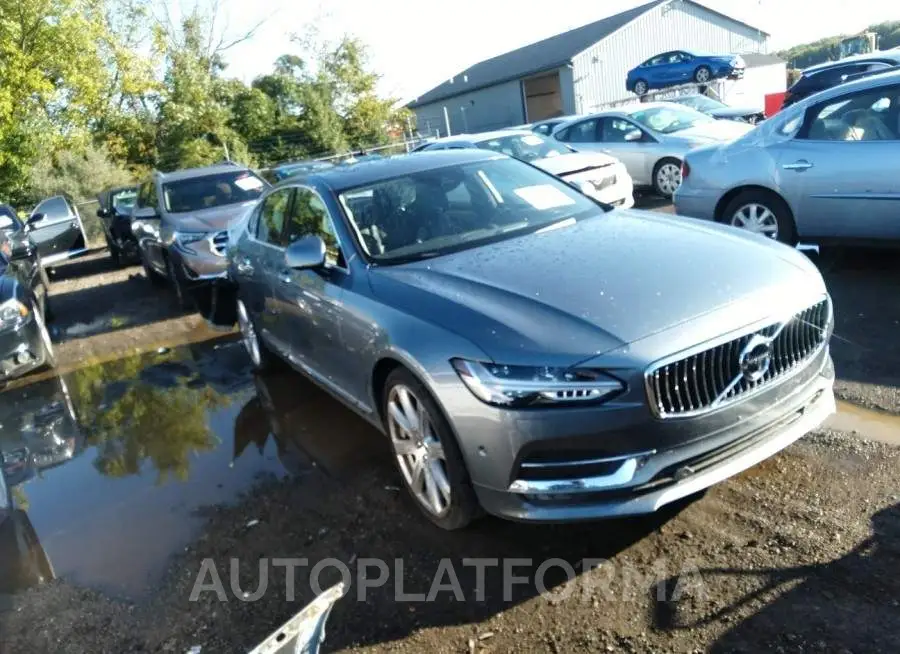 VOLVO S90 2017 vin YV1A22ML9H1007415 from auto auction Iaai