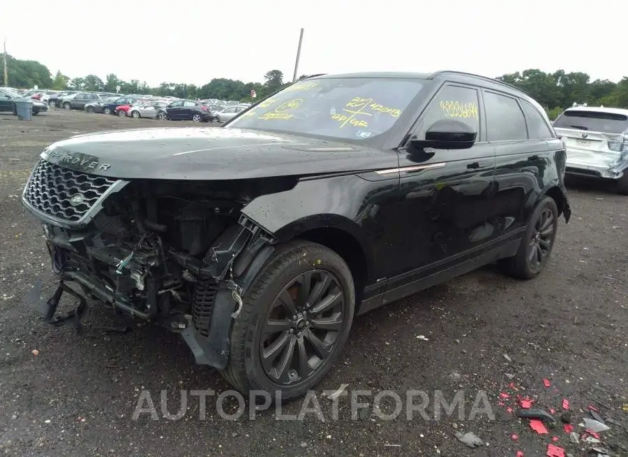 LAND ROVER RANGE ROVER VELAR 2018 vin SALYL2RX0JA775666 from auto auction Iaai