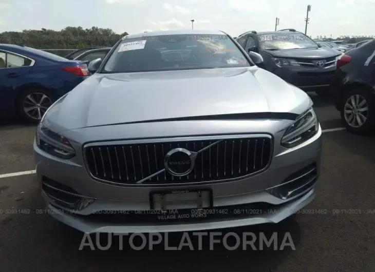 VOLVO S90 2018 vin LVY992ML8JP016218 from auto auction Iaai