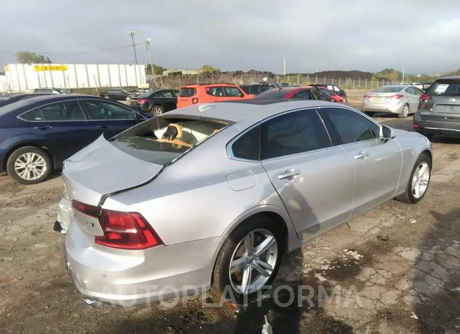 VOLVO S90 2018 vin LVY102MK1JP056252 from auto auction Iaai