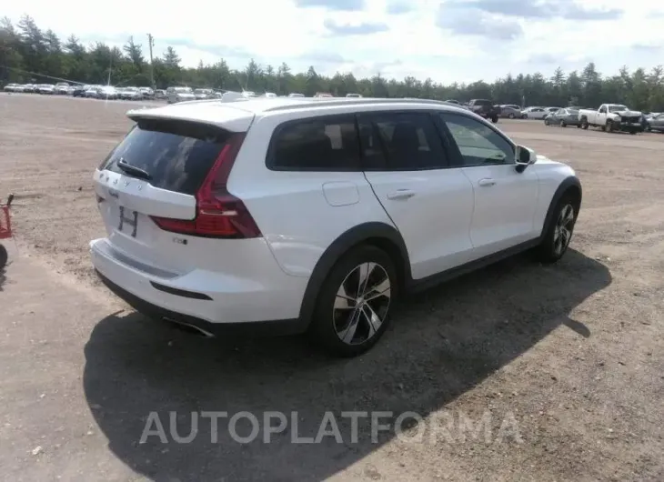 VOLVO V60 CROSS COUNTRY 2020 vin YV4102WK9L1030229 from auto auction Iaai