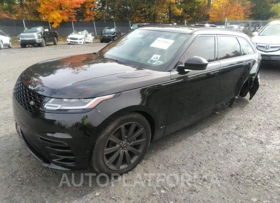 LAND ROVER RANGE ROVER VELAR 2018 vin SALYM2RX6JA766435 from auto auction Iaai