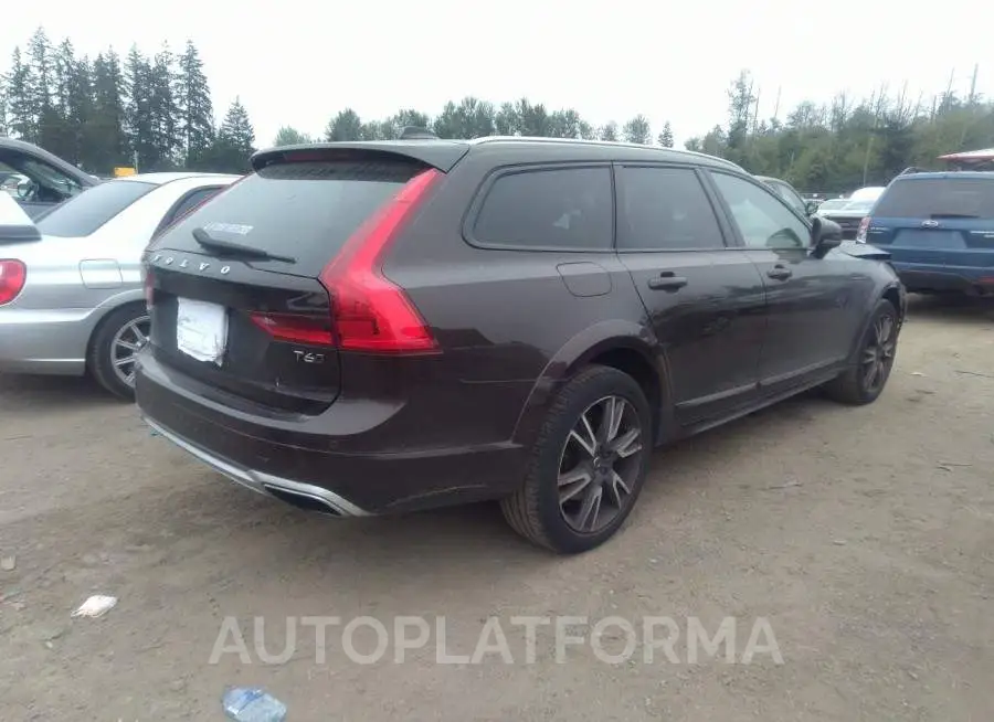 VOLVO V90 CROSS COUNTRY 2017 vin YV4A22NL8H1001610 from auto auction Iaai