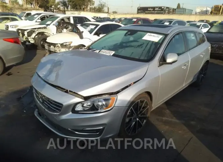 VOLVO V60 2016 vin YV140MEK8G1315498 from auto auction Iaai