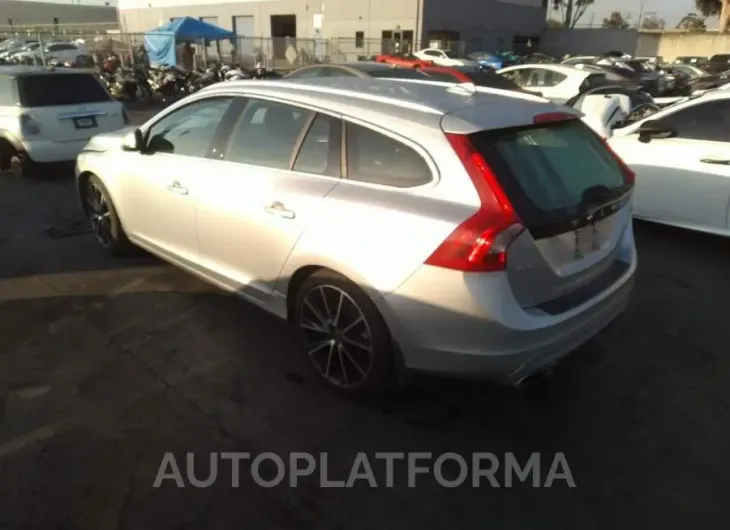 VOLVO V60 2016 vin YV140MEK8G1315498 from auto auction Iaai