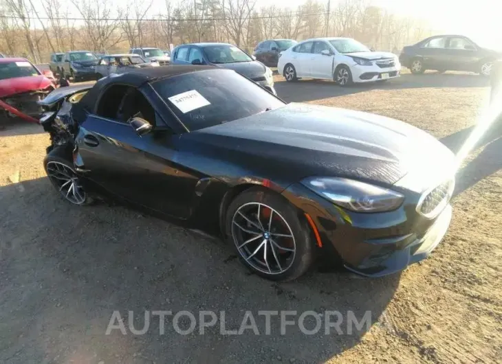 BMW Z4 2022 vin WBAHF3C08NWX39374 from auto auction Iaai