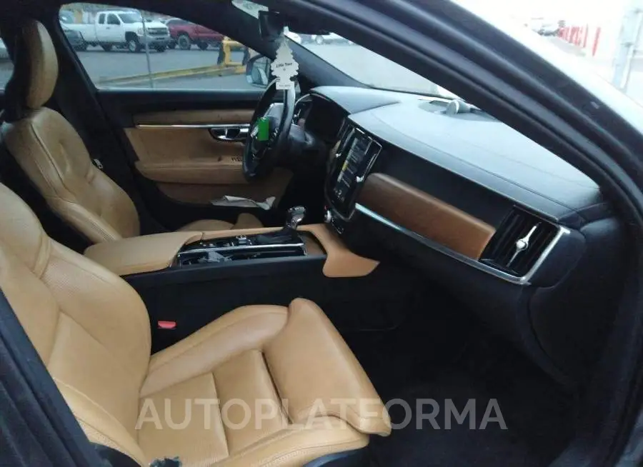 VOLVO S90 2017 vin YV1A22ML1H1014293 from auto auction Iaai