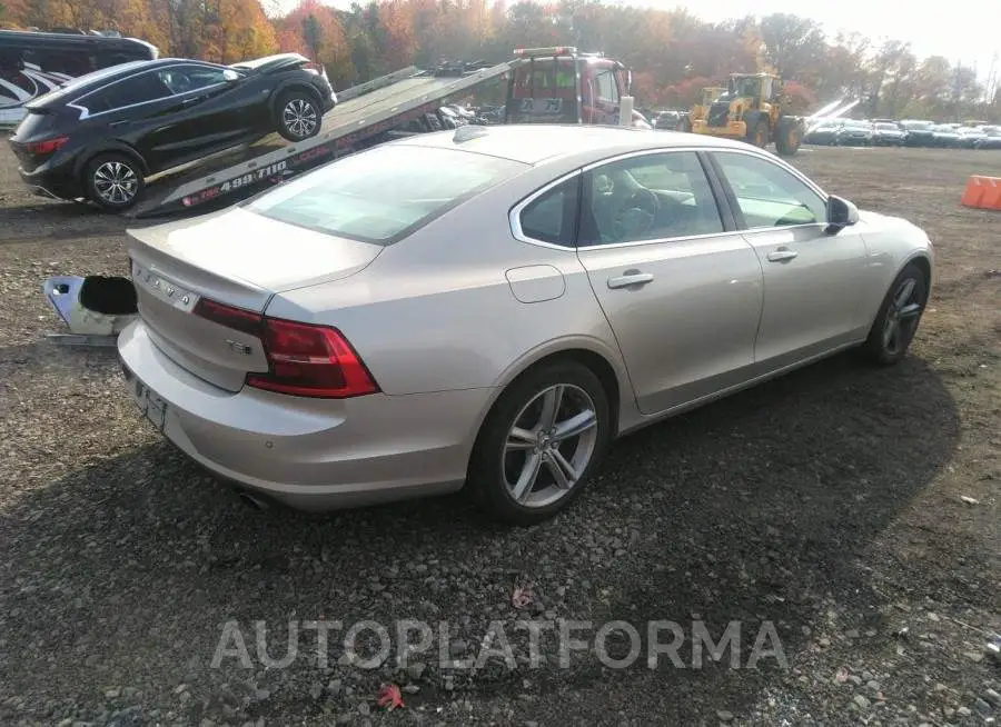 VOLVO S90 2018 vin LVY982MK9JP025746 from auto auction Iaai