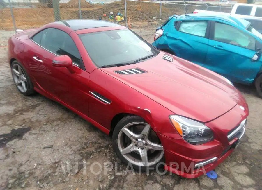 MERCEDES-BENZ SLK 2016 vin WDDPK3JA1GF122851 from auto auction Iaai