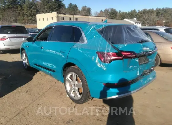 AUDI E-TRON 2019 vin WA1LAAGE0KB008067 from auto auction Iaai