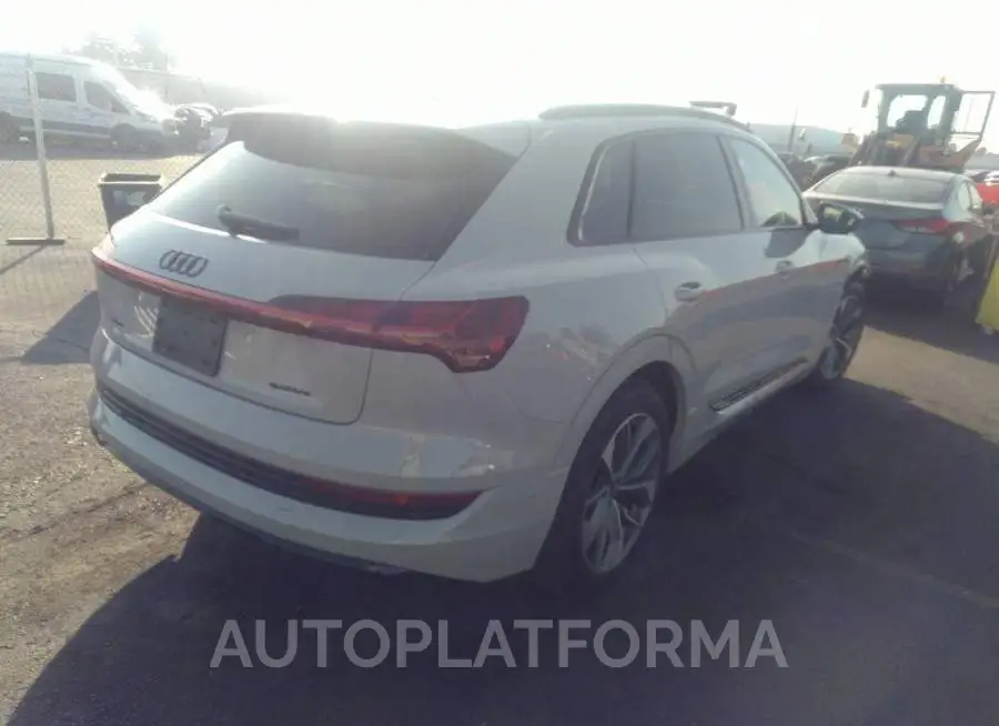 AUDI E-TRON 2021 vin WA1LAAGEXMB041113 from auto auction Iaai