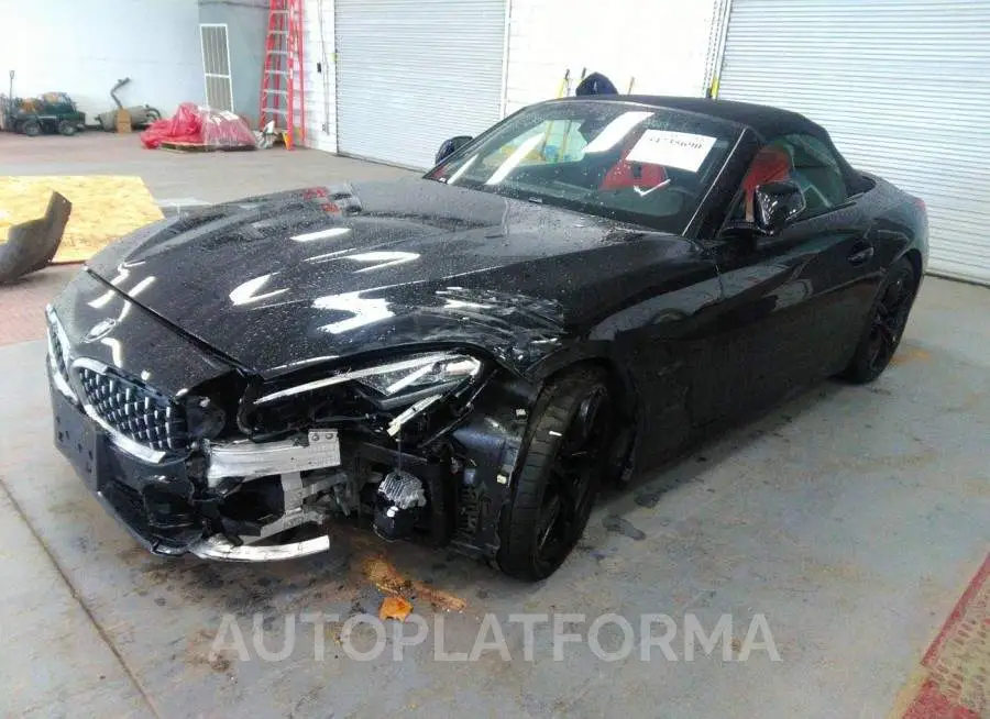 BMW Z4 2020 vin WBAHF3C0XLWW63928 from auto auction Iaai