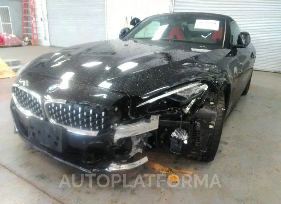 BMW Z4 2020 vin WBAHF3C0XLWW63928 from auto auction Iaai