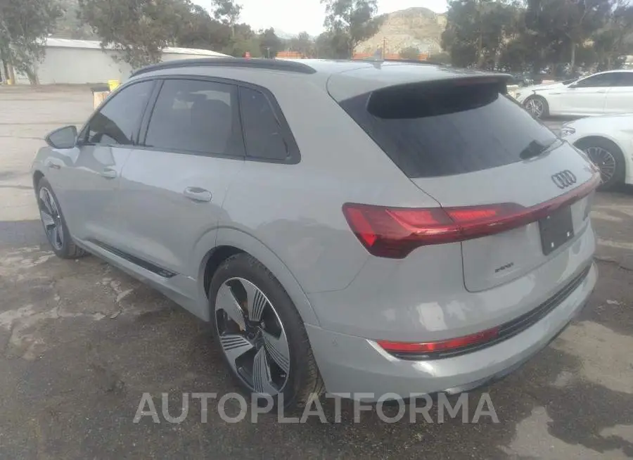 AUDI E-TRON 2022 vin WA1LABGE1NB043629 from auto auction Iaai