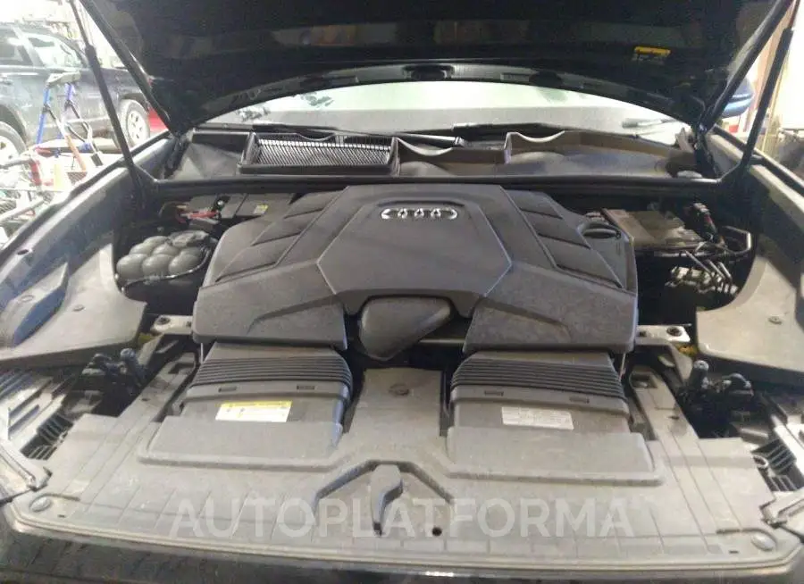 AUDI Q8 2021 vin WA1EVAF14MD027532 from auto auction Iaai