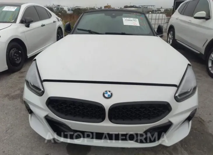 BMW Z4 2021 vin WBAHF3C09MWX32450 from auto auction Iaai