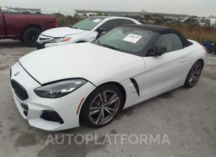 BMW Z4 2021 vin WBAHF3C09MWX32450 from auto auction Iaai