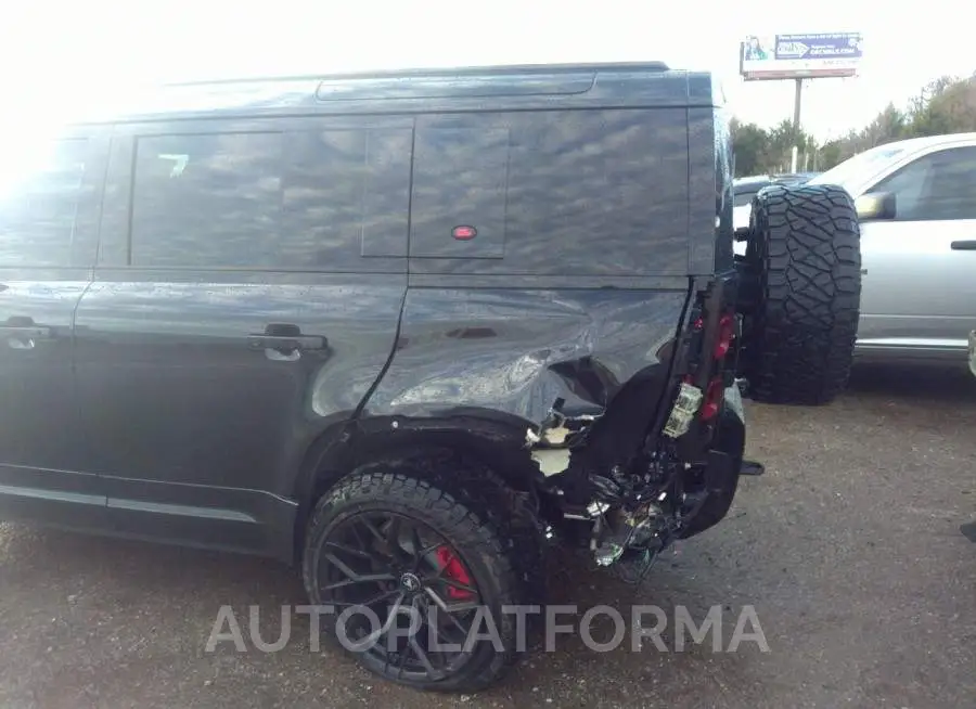 LAND ROVER DEFENDER 2023 vin SALE27EU9P2115482 from auto auction Iaai