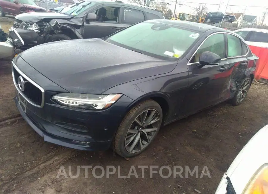 VOLVO S90 2017 vin YV1A22MKXH1012050 from auto auction Iaai