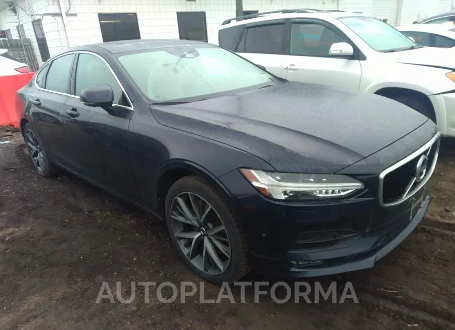 VOLVO S90 2017 vin YV1A22MKXH1012050 from auto auction Iaai