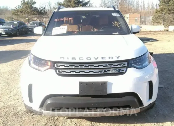 LAND ROVER DISCOVERY 2019 vin SALRT2RVXK2400432 from auto auction Iaai