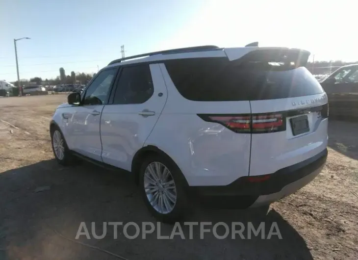 LAND ROVER DISCOVERY 2019 vin SALRT2RVXK2400432 from auto auction Iaai