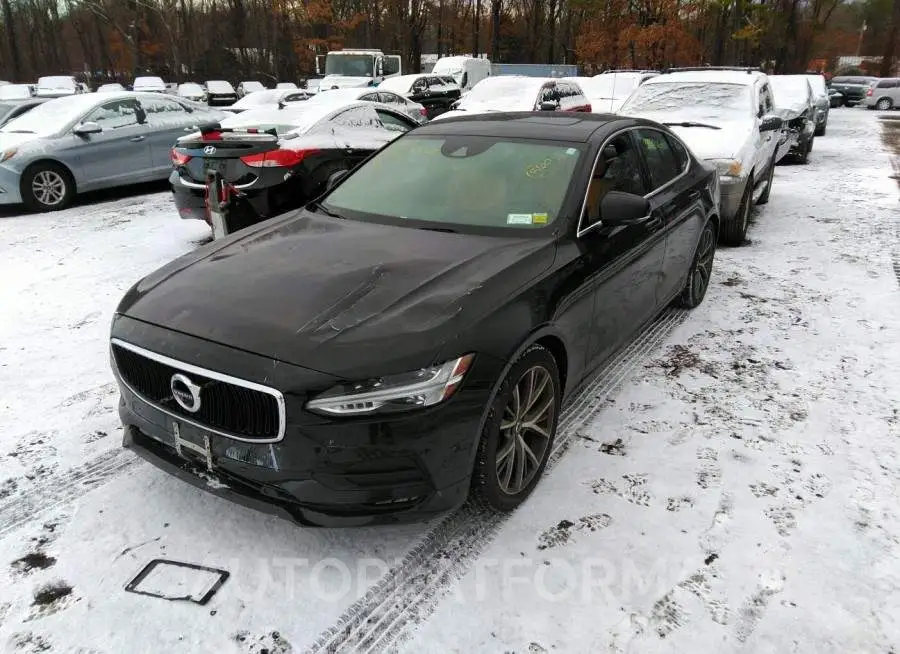 VOLVO S90 2017 vin YV1A22MKXH1014753 from auto auction Iaai