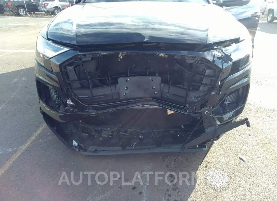 AUDI Q8 2021 vin WA1AVBF17MD006615 from auto auction Iaai