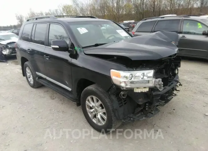 TOYOTA LAND CRUISER 2018 vin JTMCY7AJ0J4072381 from auto auction Iaai