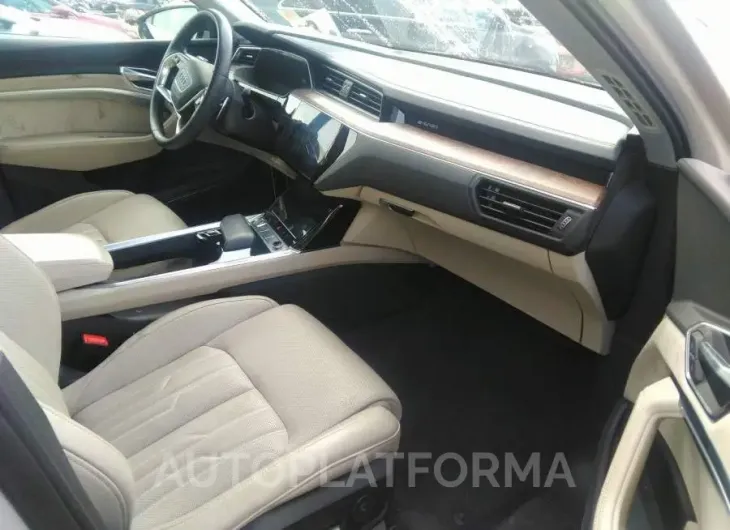 AUDI E-TRON 2019 vin WA1VAAGE1KB014694 from auto auction Iaai