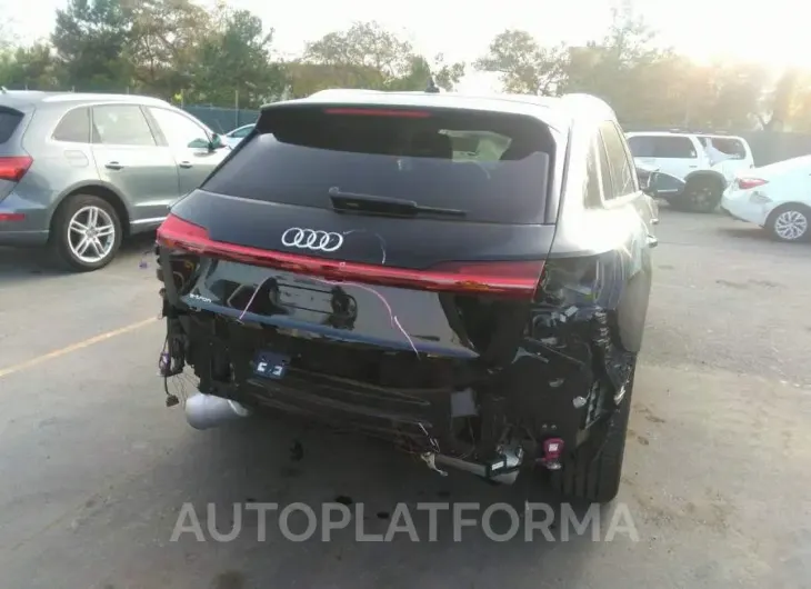 AUDI E-TRON 2019 vin WA1VAAGE1KB024240 from auto auction Iaai