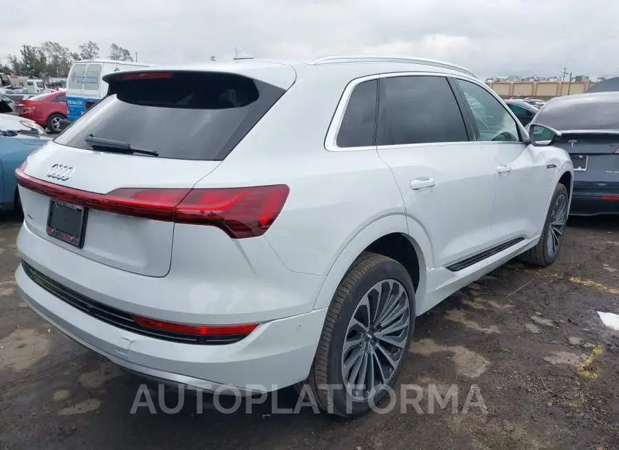 AUDI E-TRON 2019 vin WA1VABGEXKB009595 from auto auction Iaai