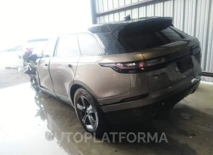 LAND ROVER RANGE ROVER VELAR 2018 vin SALYB2RV4JA725967 from auto auction Iaai