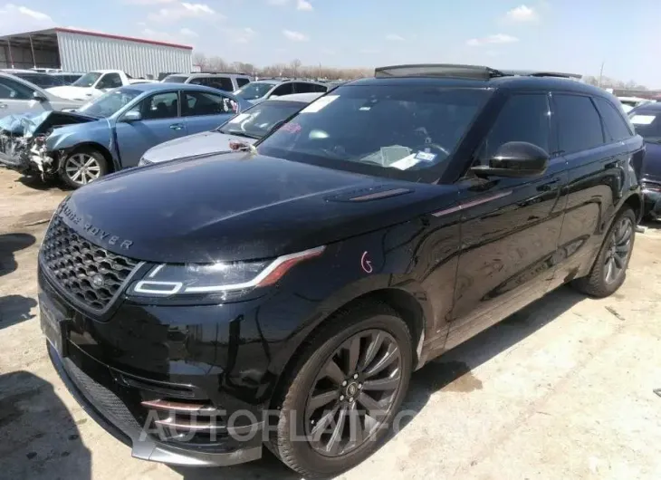 LAND ROVER RANGE ROVER VELAR 2018 vin SALYL2RV3JA718697 from auto auction Iaai