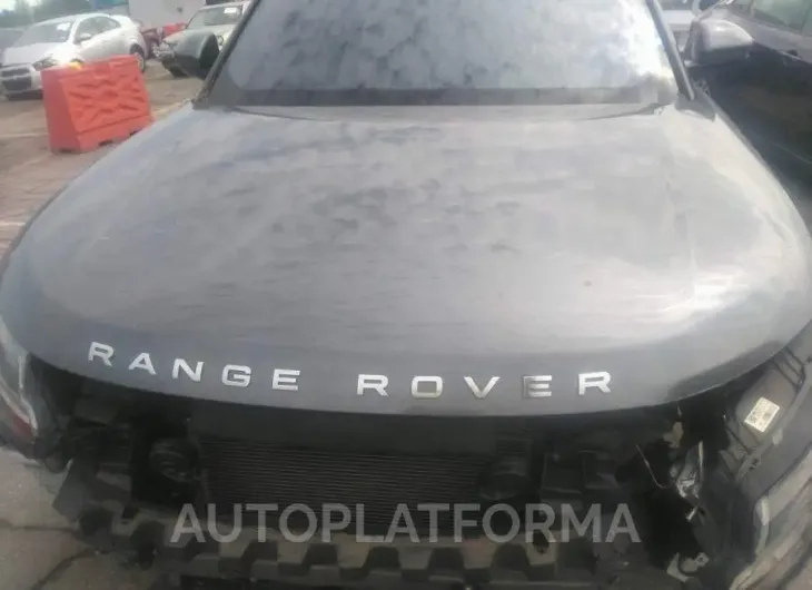 LAND ROVER RANGE ROVER VELAR 2019 vin SALYB2EX2KA210572 from auto auction Iaai