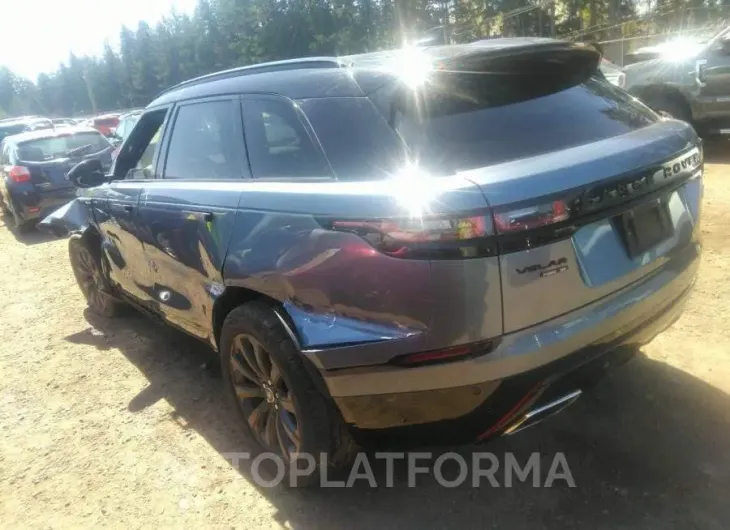 LAND ROVER RANGE ROVER VELAR 2018 vin SALYL2RV0JA766240 from auto auction Iaai