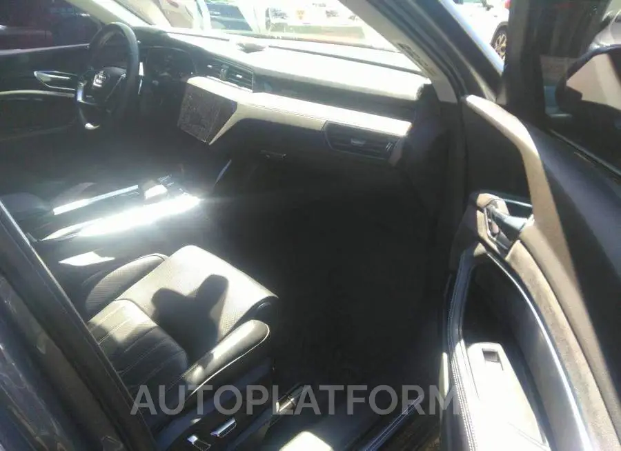 AUDI E-TRON 2019 vin WA1VAAGE3KB022618 from auto auction Iaai