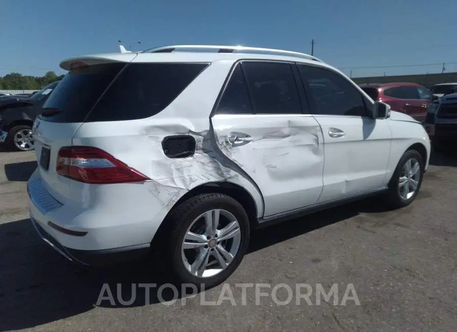 MERCEDES-BENZ M-CLASS 2015 vin 4JGDA5JBXFA617836 from auto auction Iaai