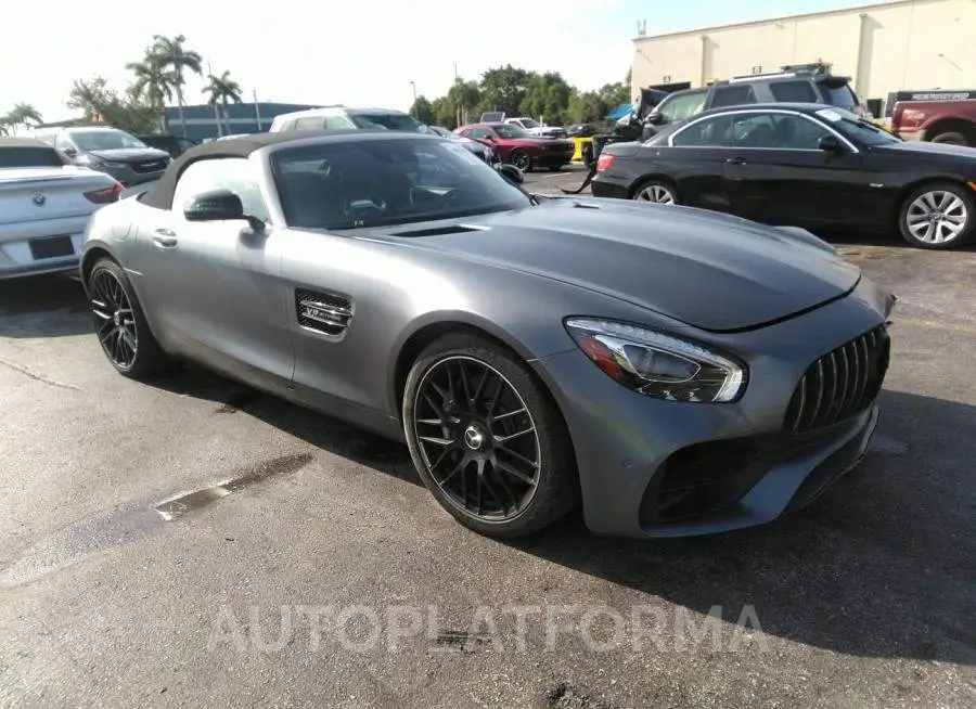 MERCEDES-BENZ AMG GT 2018 vin WDDYK7HA6JA019527 from auto auction Iaai