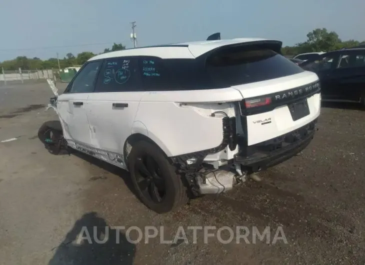 LAND ROVER RANGE ROVER VELAR 2018 vin SALYB2RX2JA726066 from auto auction Iaai