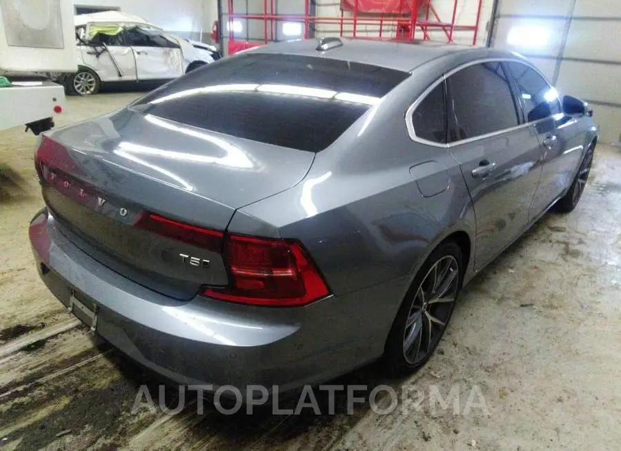 VOLVO S90 2018 vin LVY982MK7JP024899 from auto auction Iaai