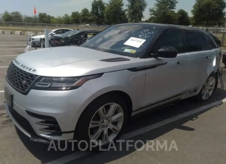 LAND ROVER RANGE ROVER VELAR 2020 vin SALYK2EX8LA273810 from auto auction Iaai