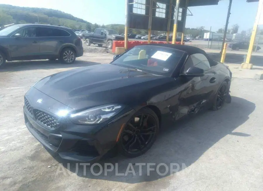 BMW Z4 2019 vin WBAHF3C50KWW31046 from auto auction Iaai