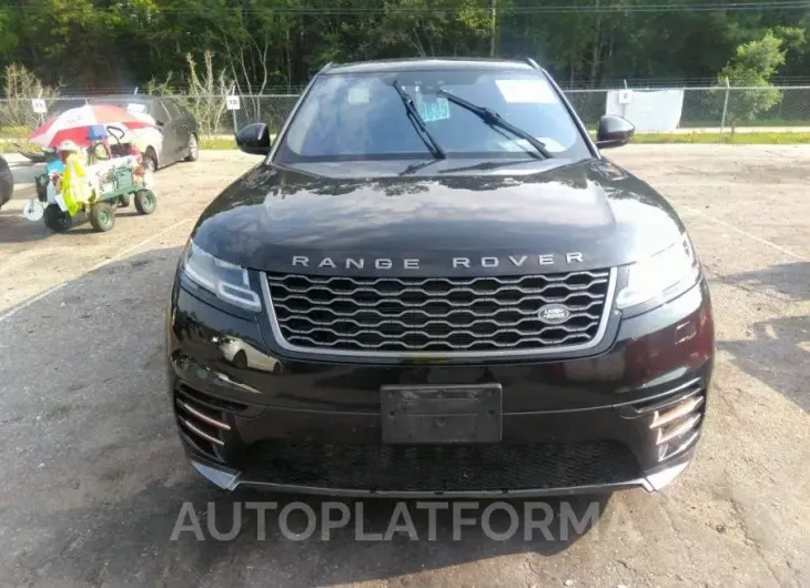 LAND ROVER RANGE ROVER VELAR 2018 vin SALYL2RVXJA745167 from auto auction Iaai