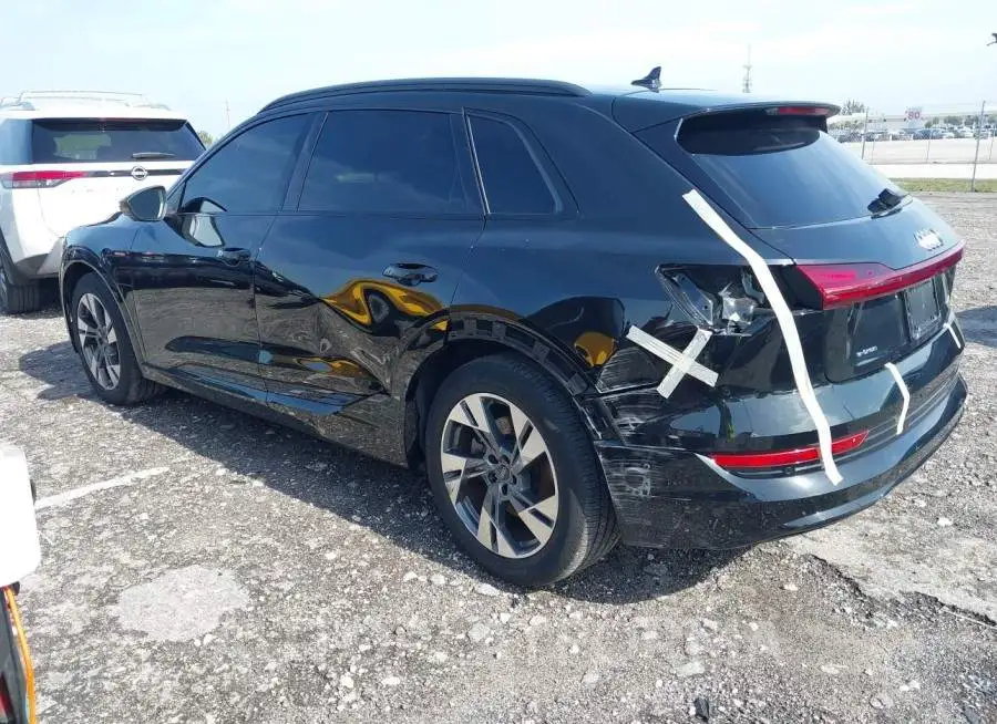 AUDI E-TRON 2021 vin WA1AAAGE9MB020132 from auto auction Iaai