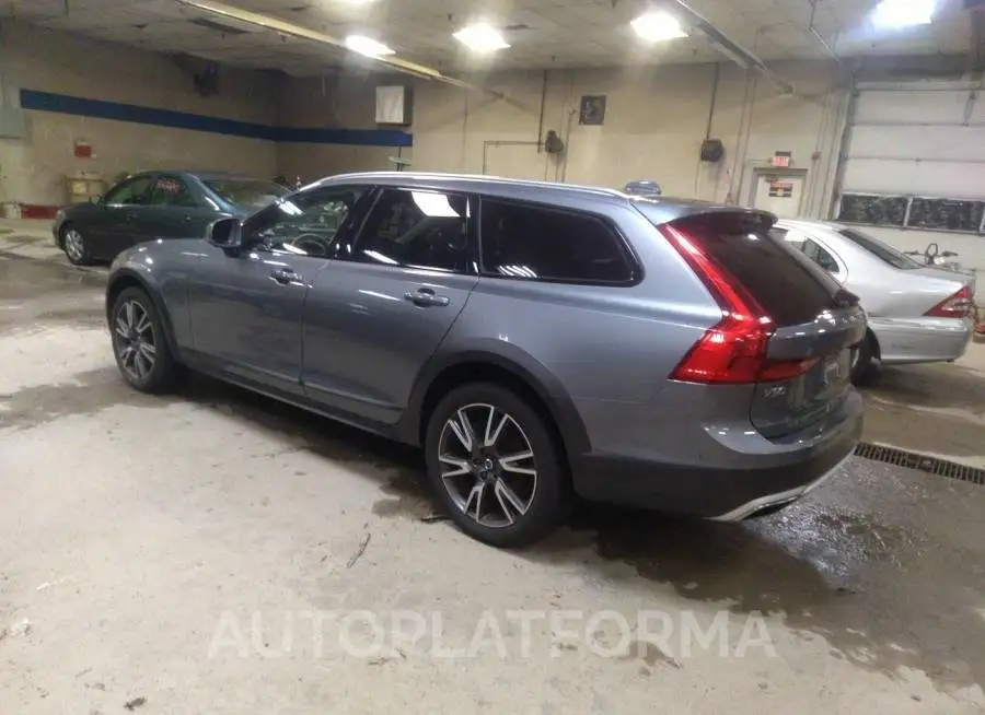 VOLVO V90 CROSS COUNTRY 2017 vin YV4A22NL8H1000490 from auto auction Iaai