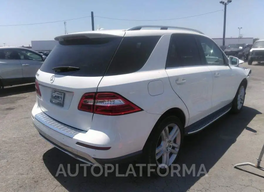 MERCEDES-BENZ M-CLASS 2015 vin 4JGDA5JB6FA483486 from auto auction Iaai